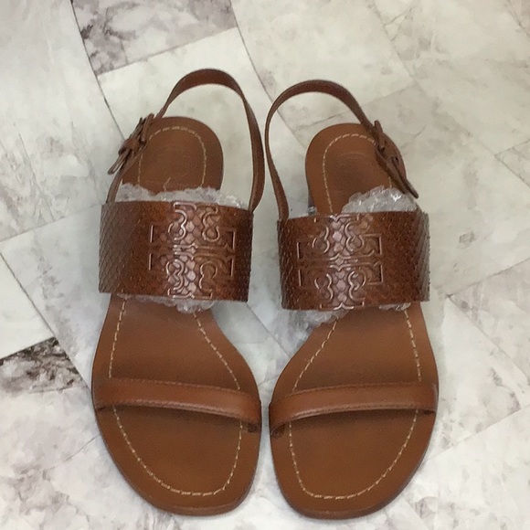 Tory Burch Shoes - Tory Burch Tan Leather Sandals